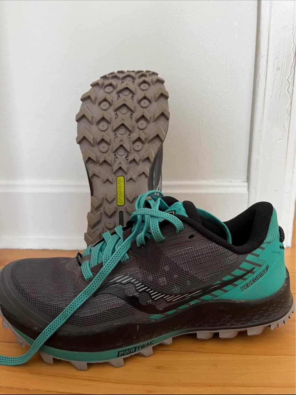 Saucony Peregrine Women's Trail Running Shoes in Teal and Gray